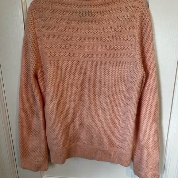 St. John Pink Cardigan Sweater - Picture 5 of 6